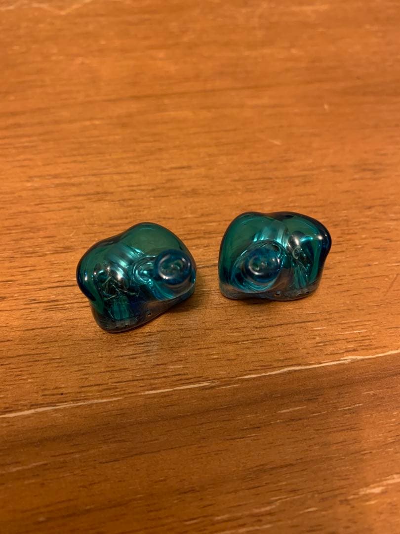 Kiwi ears Forteza 有線イヤホン