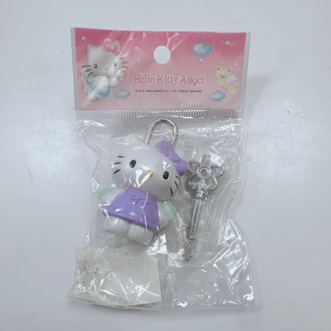 【激レア】ハローキティ　エンジェル　ガチャキー　鍵　南京錠　平成レトロ　希少