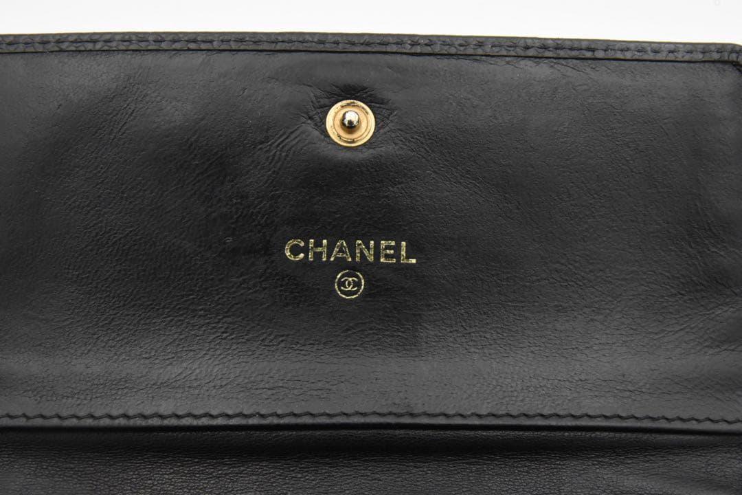 CHANEL ブラックレザー 三つ折り財布　キャビアスキンココマーク