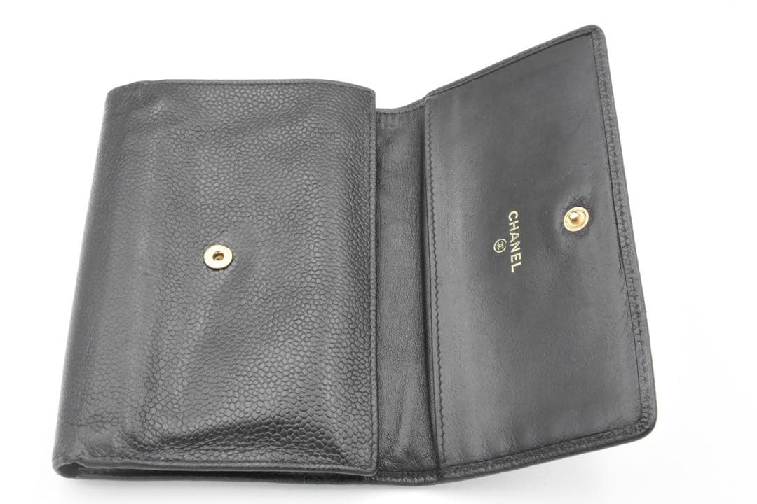 CHANEL ブラックレザー 三つ折り財布　キャビアスキンココマーク