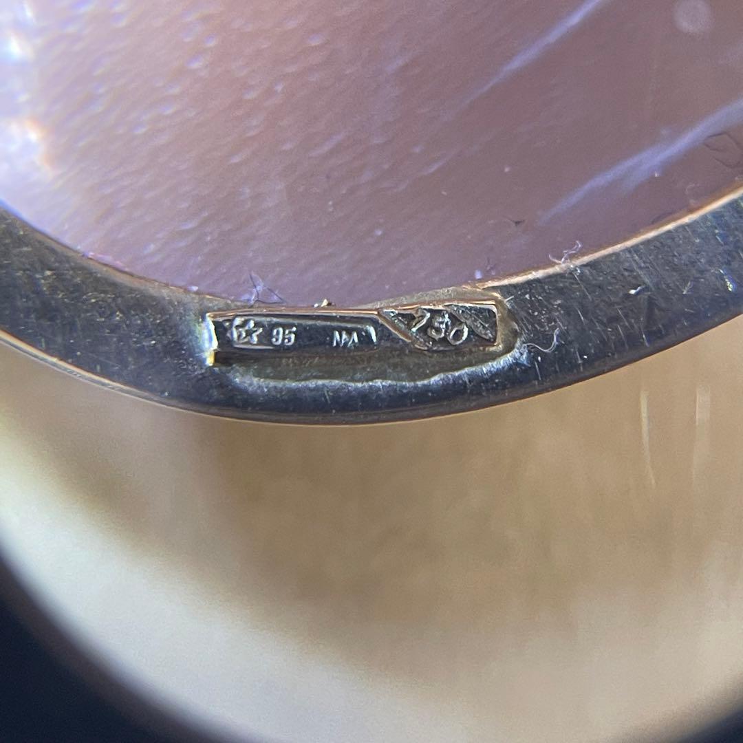 フ*ク様 カメオ女性ブローチ 750刻印