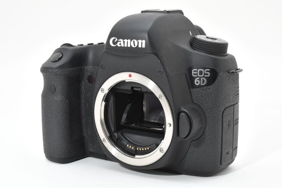 Canon キャノン EOS 6D ボディ◇ショット数、１万回前後 !!