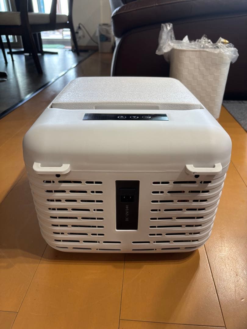 SUBARU × LOGOS ポータブル冷蔵庫・冷凍庫 9L（2025年製）