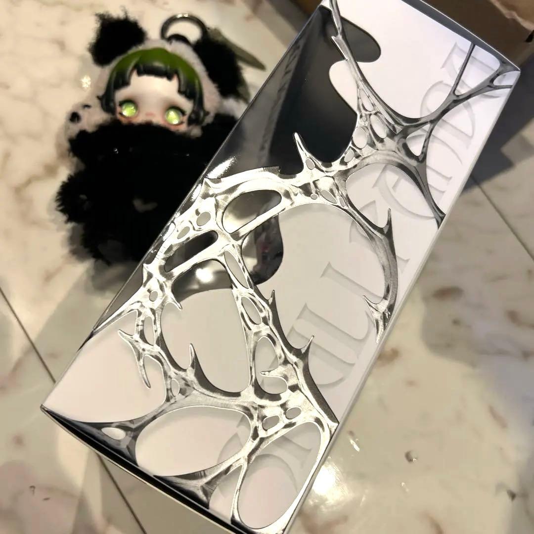 新品　POPMART スカルパンダSKULLPANDA XGコラボ　日本　正規品