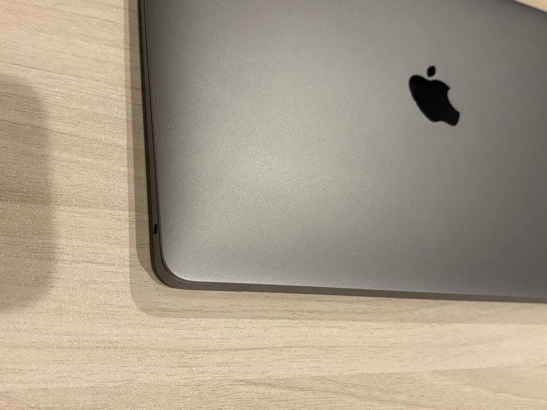 MacBook Air 2019 13インチ 256GB バッテリー交換済