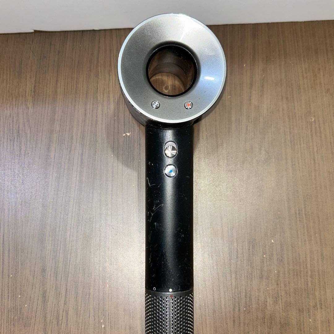 人気ブラック　動作良好　メンテ済み　ダイソン　dyson HD03 スタンド付