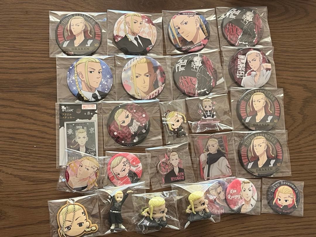 東リベ　グッズまとめ売り　東京リベンジャーズ　約180点