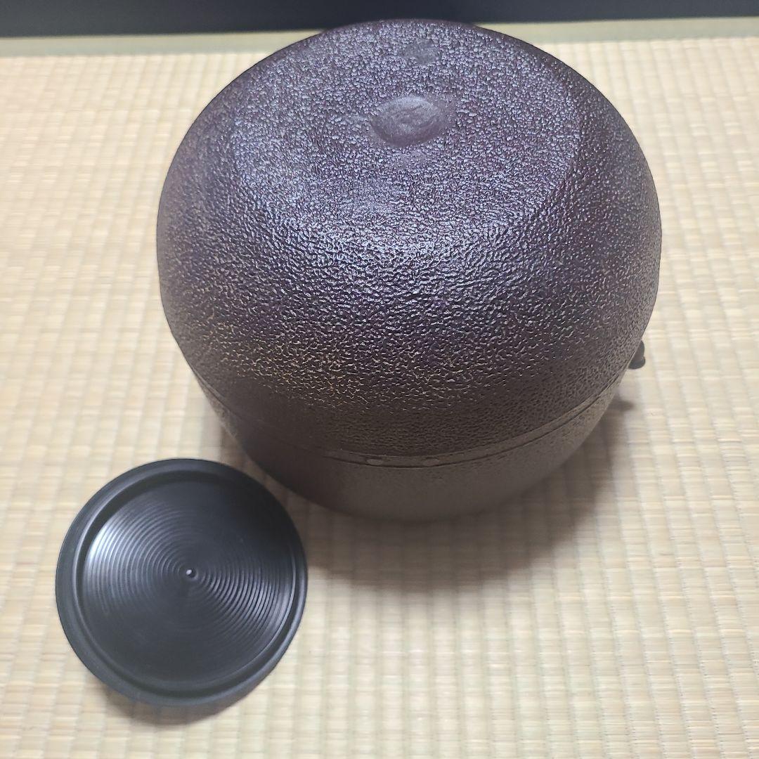 菊池政光造　在銘　万代屋釜　摺座　風炉用　鬼面環　釜環付　供箱なし　代用桐箱入り