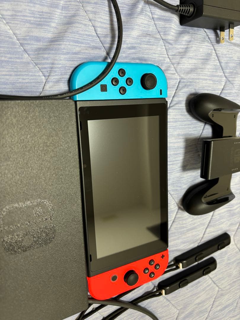 Nintendo Switch 本体 青/赤　箱無し