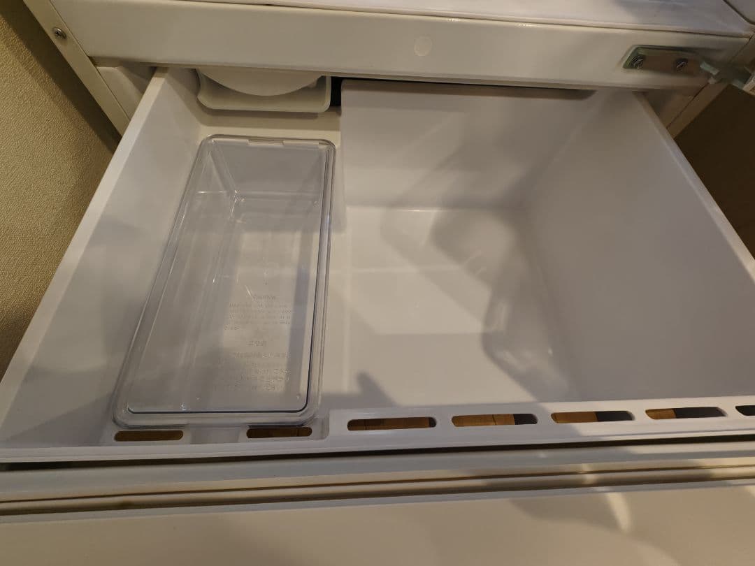 【極美品】AQUA冷凍冷蔵庫 272L 右開き AQR-27K