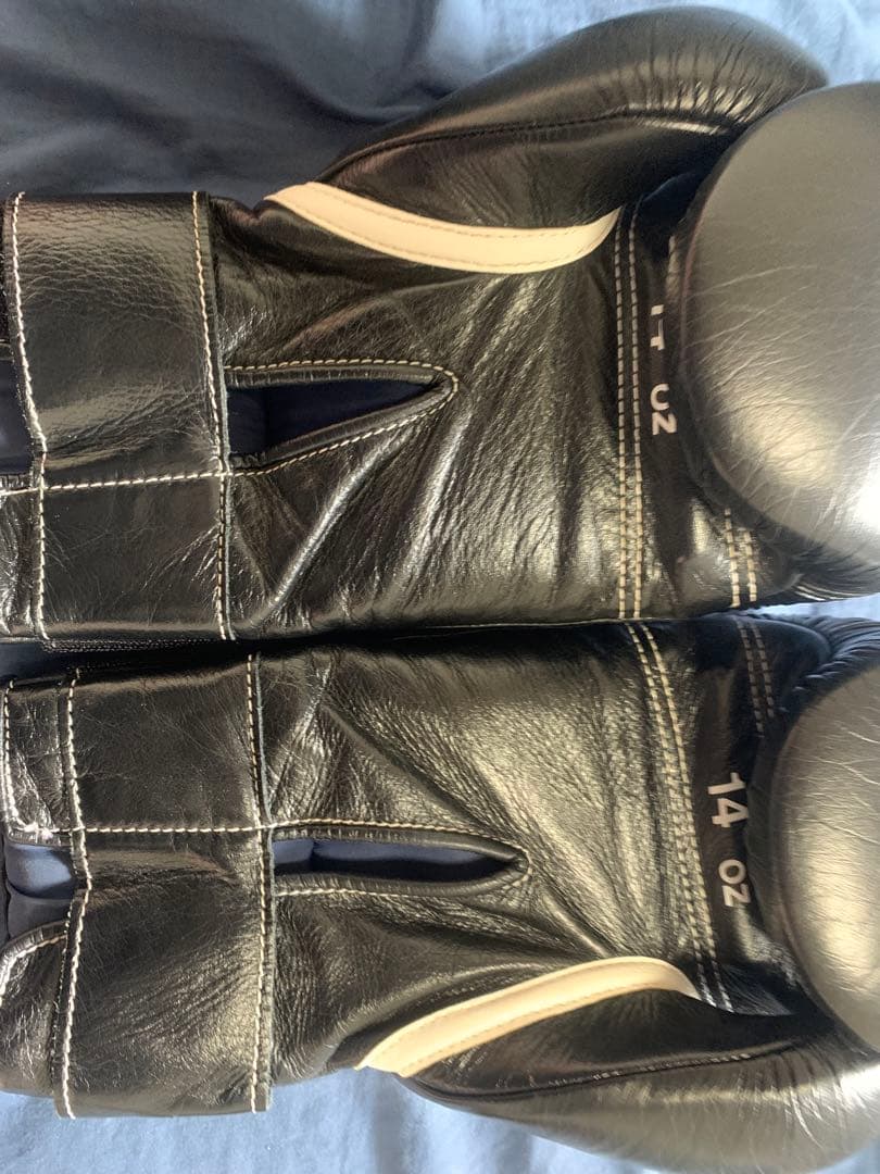 Winning ボクシンググローブ 14 oz ブラック ヘッドギアMサイズ