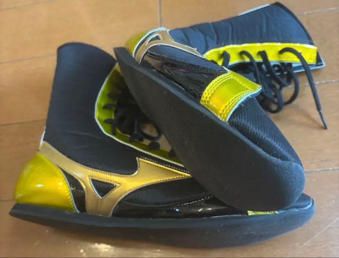 Mizuno ボクシングシューズ 黒/黄 ハイカット