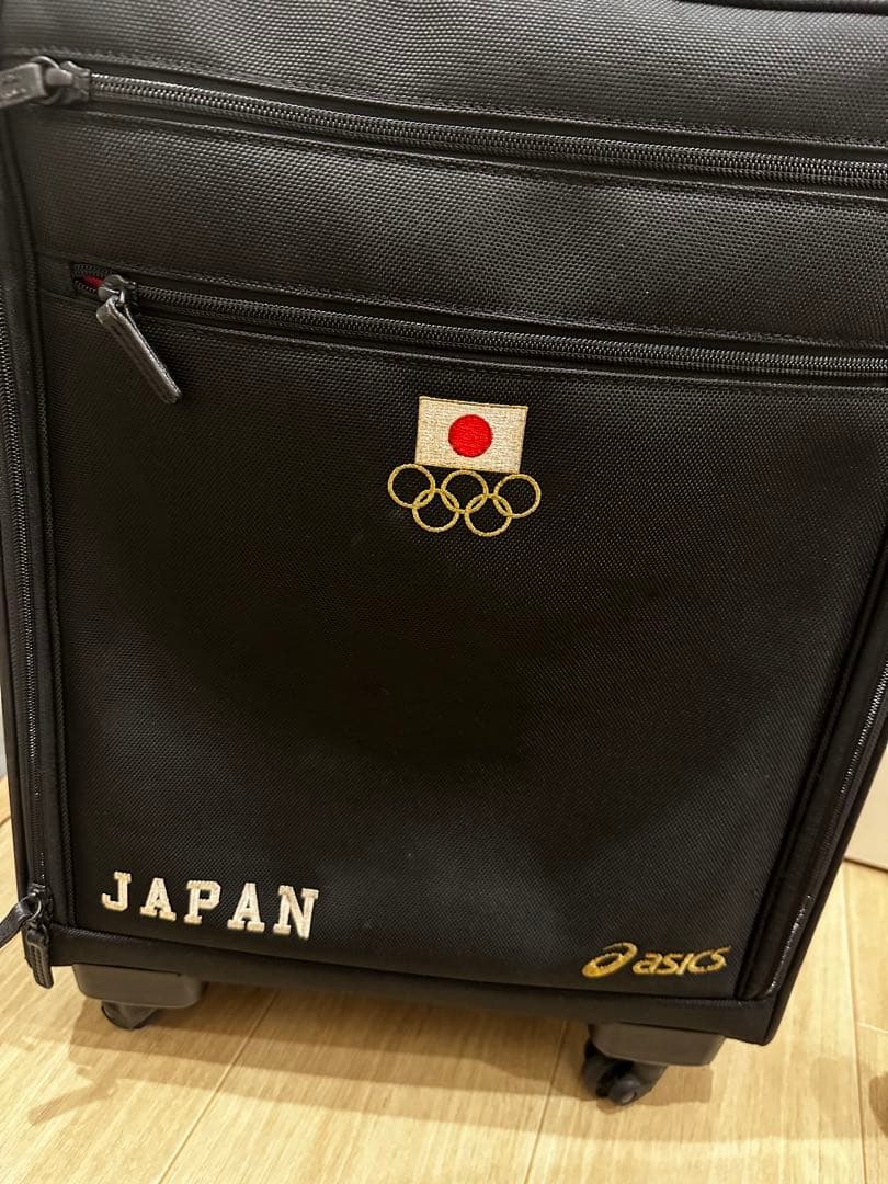 【希少価値】asics オリンピック選手　キャリーケース