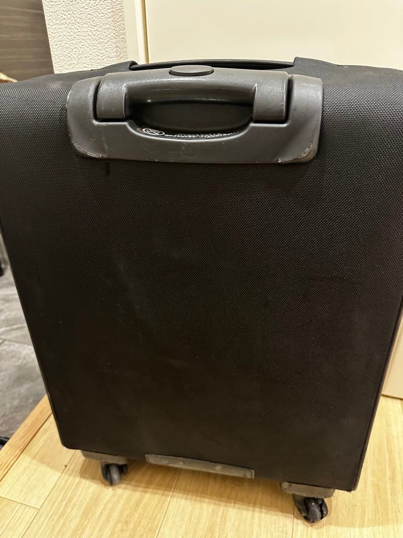 【希少価値】asics オリンピック選手　キャリーケース