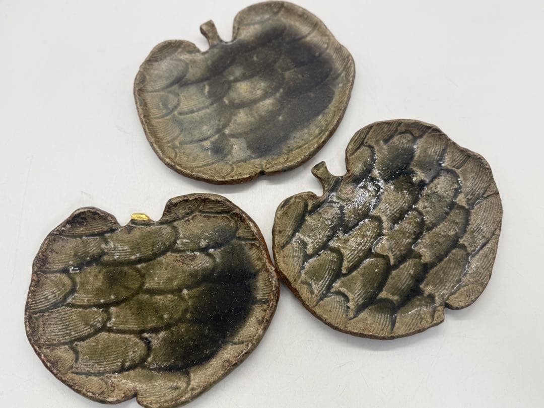 益子焼　坂田甚内作　緑釉蕗葉型皿3点　送料込み250908