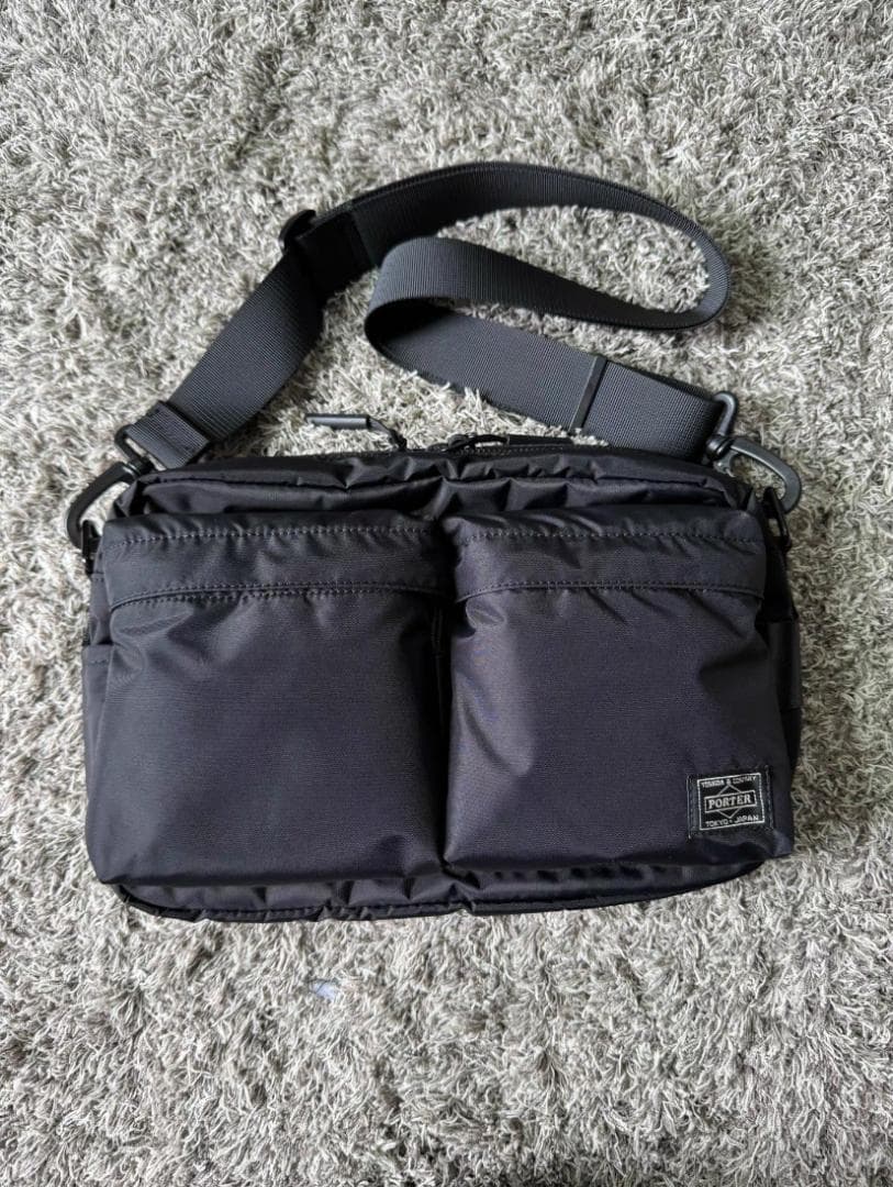 PORTERポータータンカーカメラバッグ