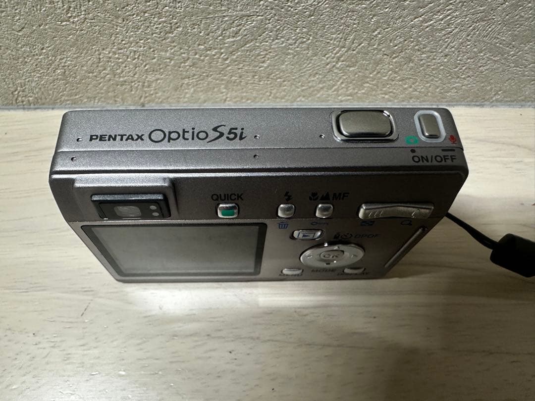 希少【極美品】PENTAX OPTIO S5I デジカメ　シルバー ペンタックス