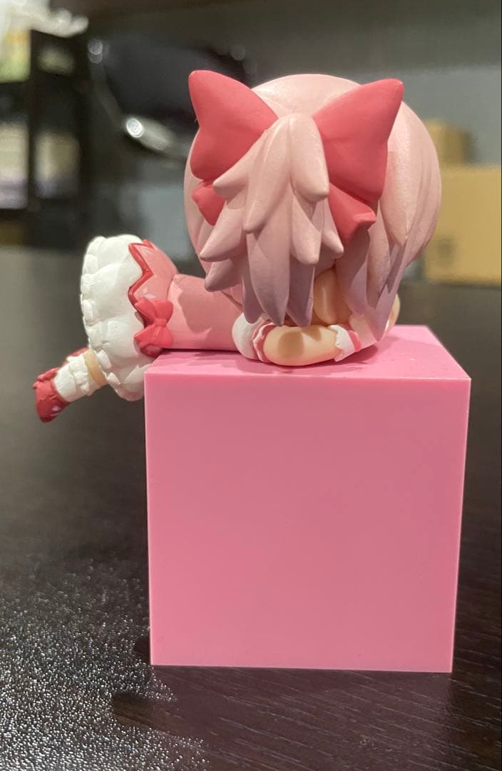 レア！鹿目まどか ちょこんとマスコット フィギュア 寝そべり