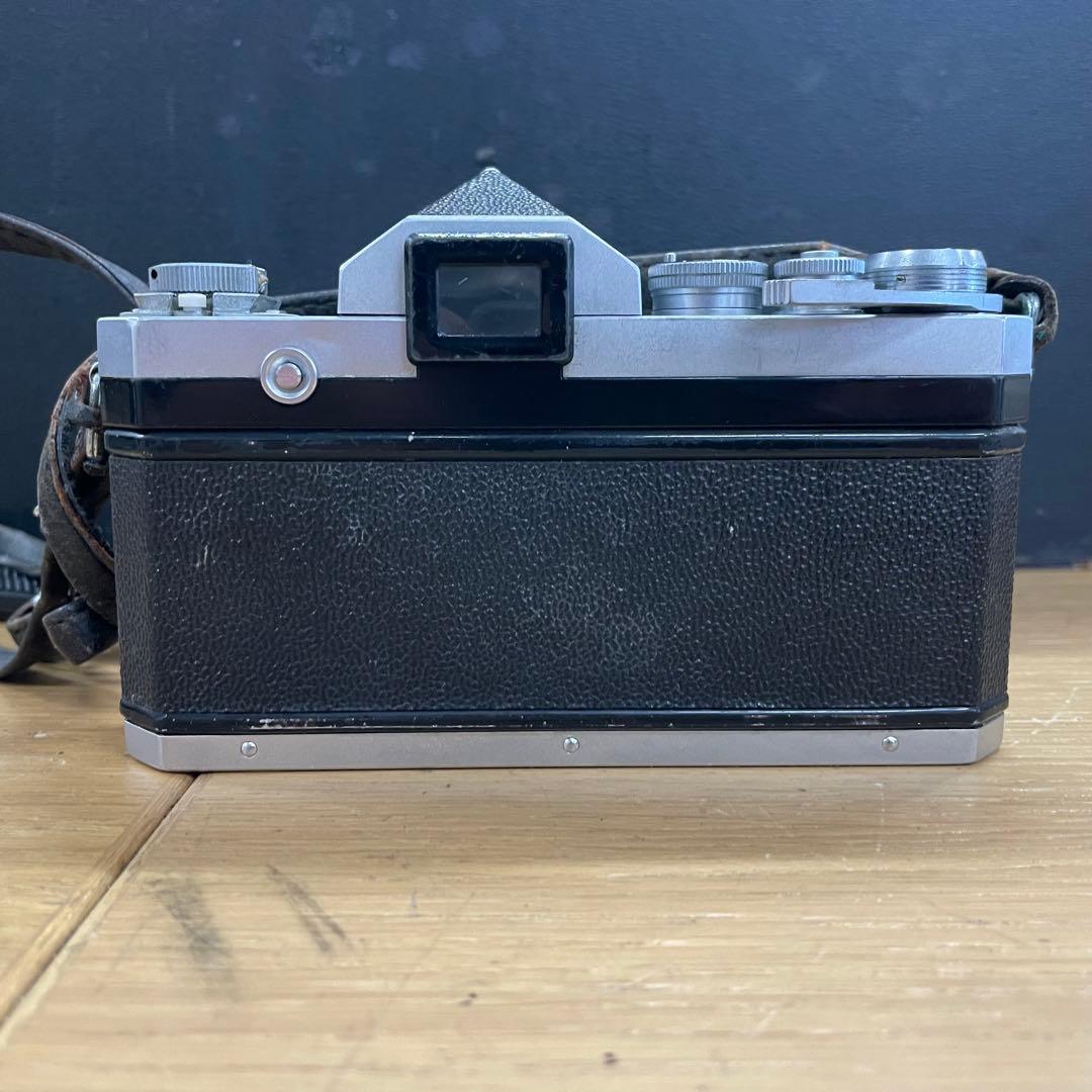 Nikon F アイレベル シルバー ボディ フィルムカメラ 658万番台