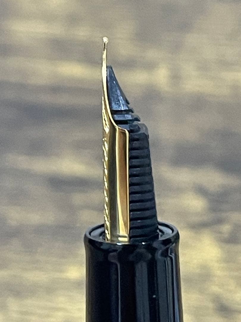 未使用　旧型ニブ　プロフィット21 セーラー　万年筆　21k 字幅M