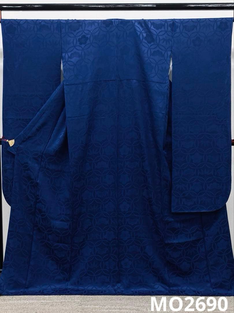 無地振袖 七宝つなぎ 紋意匠 シンプル 青系 身丈167cm 撥水加工済み