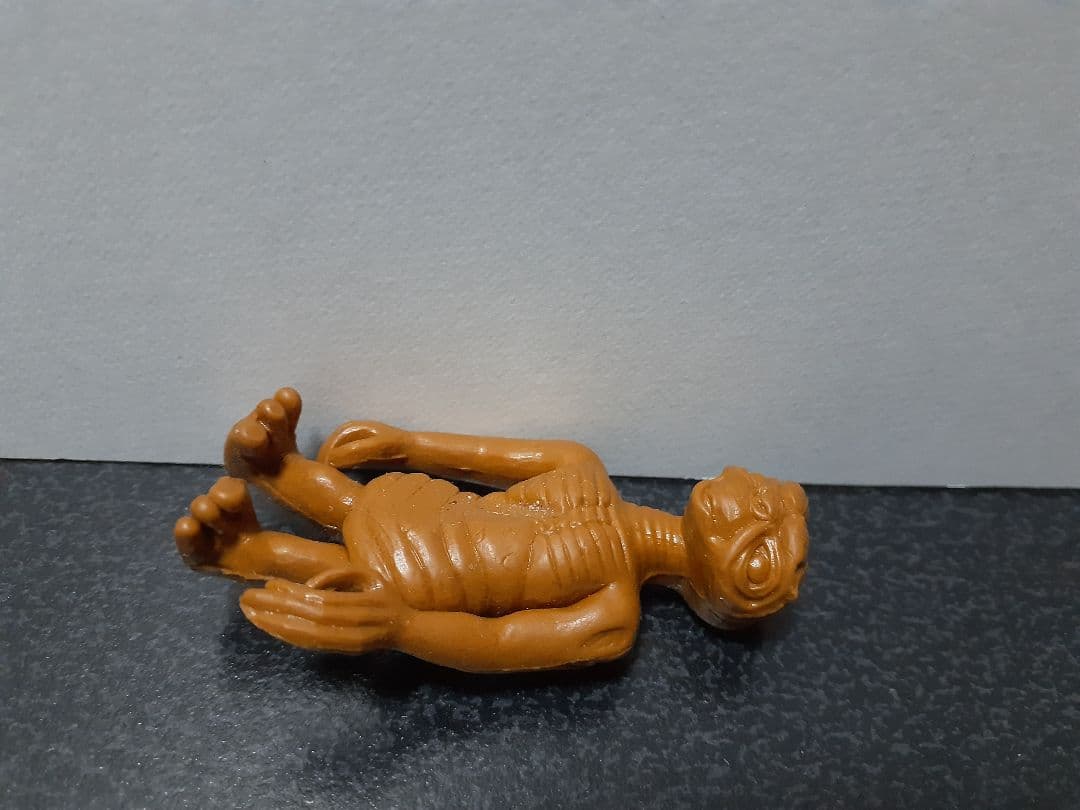 【激レア】E.T. 両手下げ 消しゴム 茶色 軟質素材