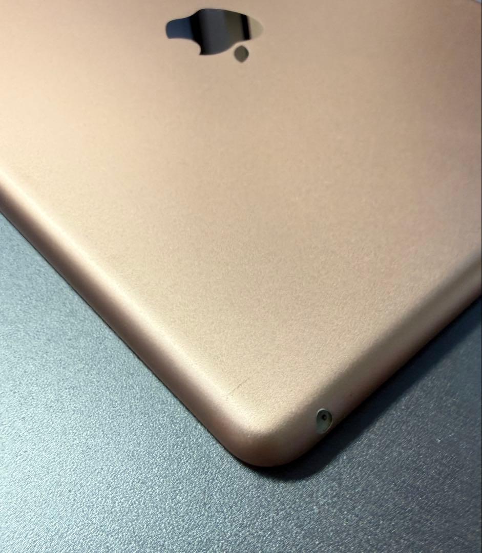 iPad 第6世代　32GB 10.2インチ 本体