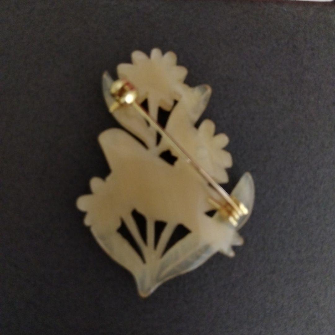 bisou* 水牛ブローチ