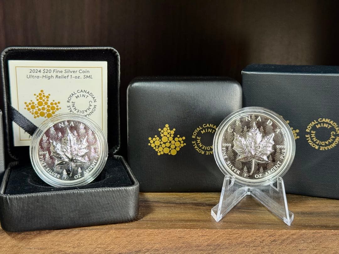 2024年 カナダ メイプルリーフ銀貨 1オンス 銀貨 20ドル （UHR）純銀