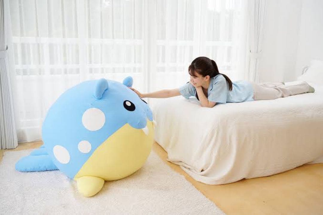 【最終値下げ】【公式限定】ひんやりぬいぐるみ　等身大　タマザラシ