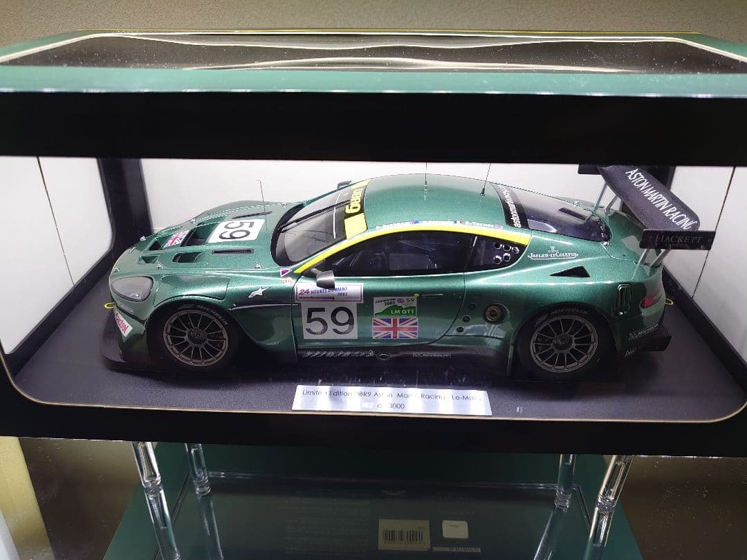 【限定品】オートアート　ASTON MARTIN RACING DBR9