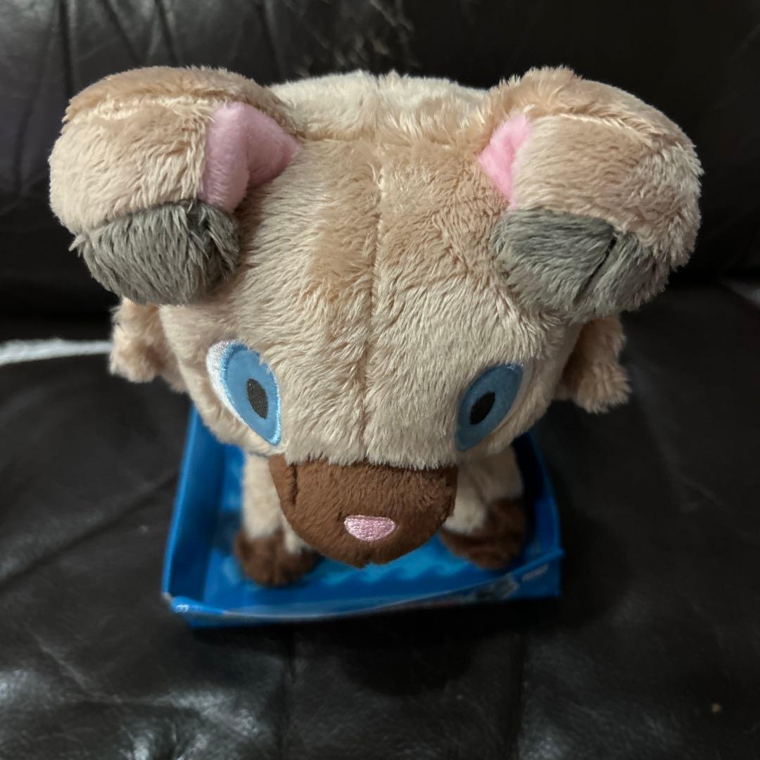 ふわっふわっのてざわり　ポケモンぬいぐるみ　イワンコ　タカラトミー　ポケセン