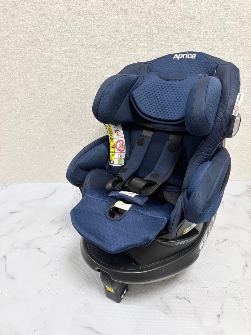 美品アップリカ フラディアグロウ isofix プレミアム360°セーフティ