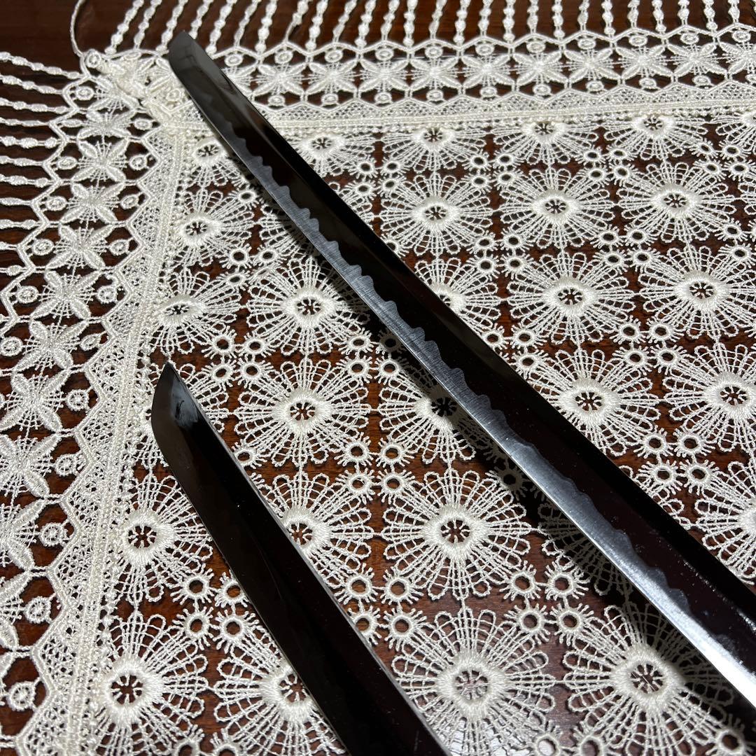 装飾刀　日本刀　武具　2本　飾り台付き　骨董品