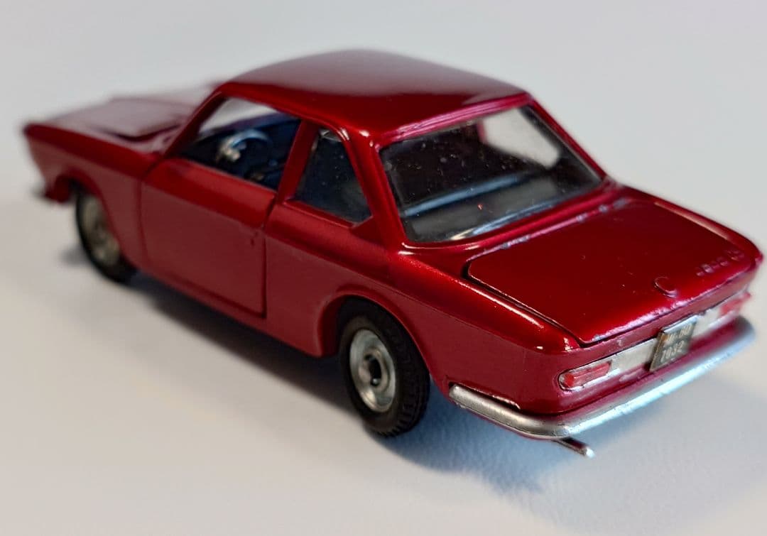 ミニカー POLITOYS-M No.546 BMW 2000CS