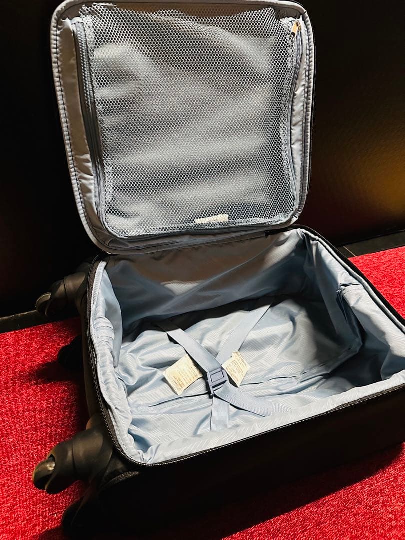 【早い者勝ち】未使用品 正規品 Samsonite spinner 50/18