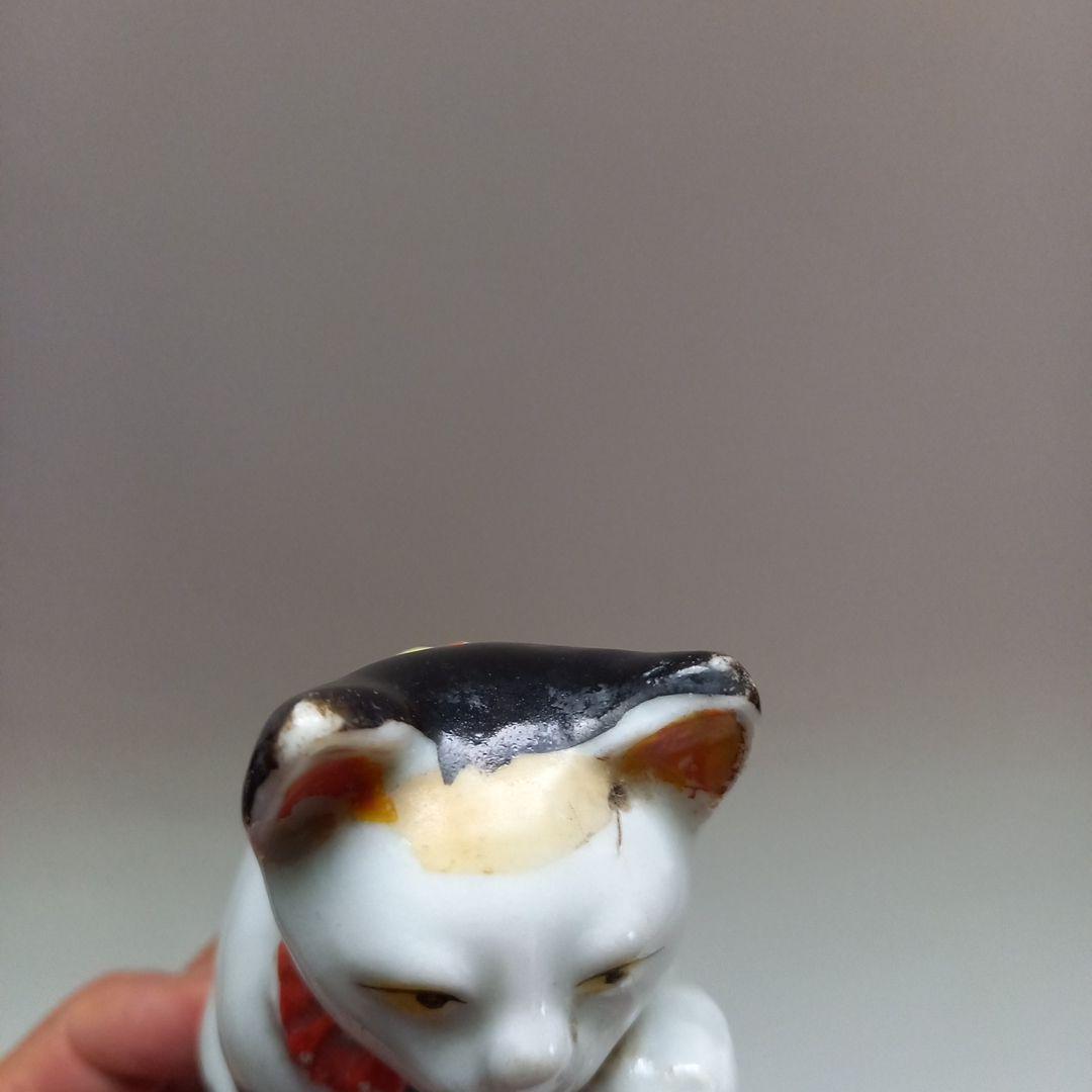 招き猫　磁器人形　猫の置物