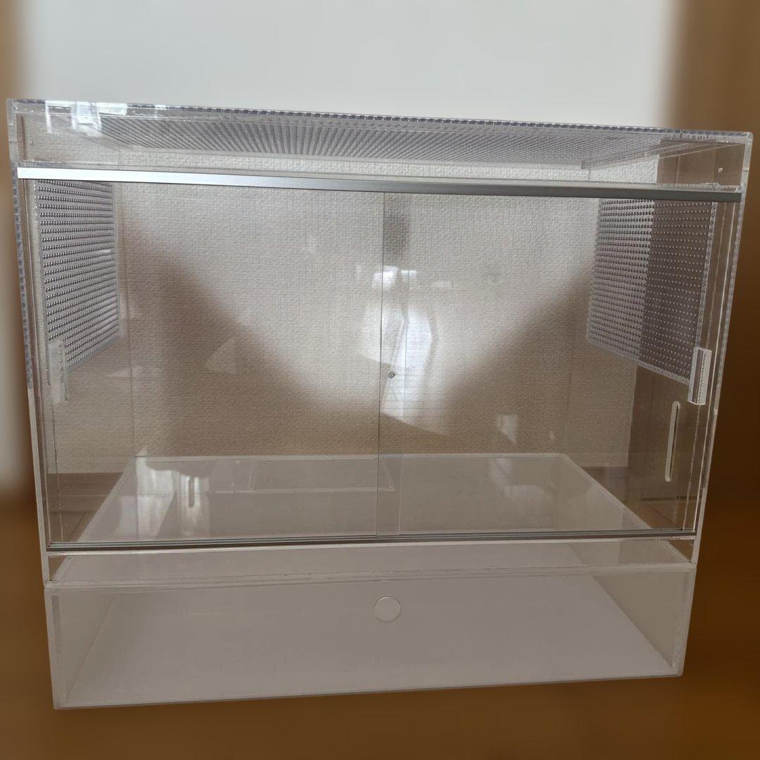 アクリルケージ