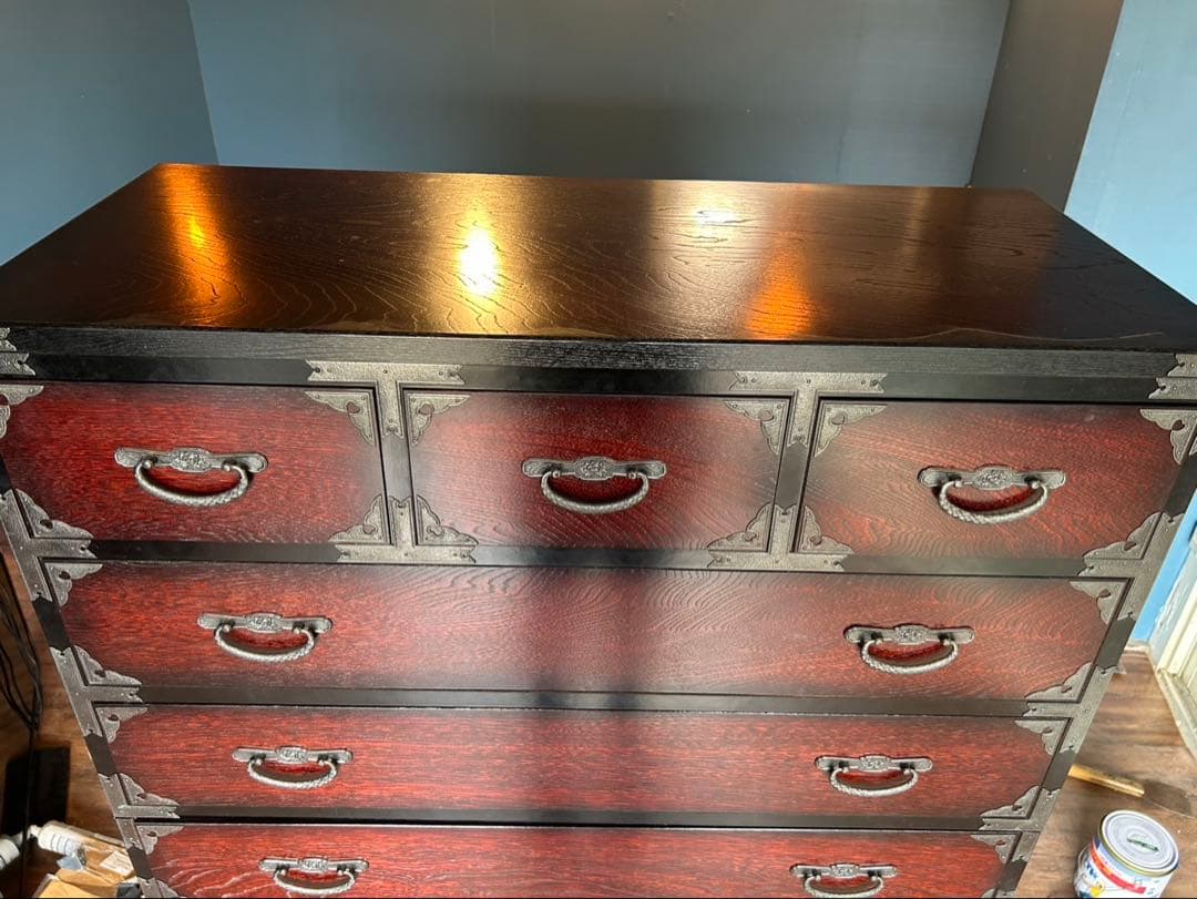 木製ダークブラウン　引き出し箪笥