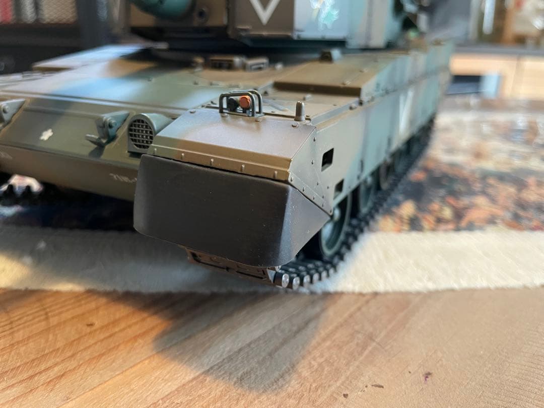 MINTON* 美品【東京マルイ】1/24RC 陸上自衛隊90式戦車