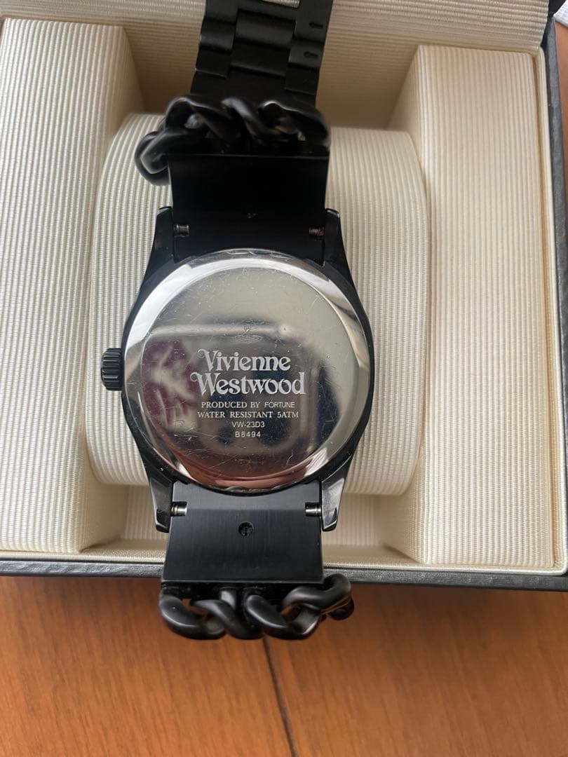 Vivienne Westwood アナログ時計　チェーンマイユ