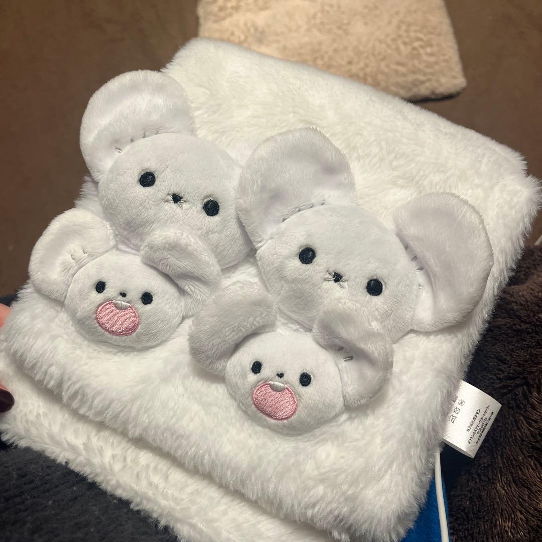 ポケモンセンター　イッカネズミ　マフラー