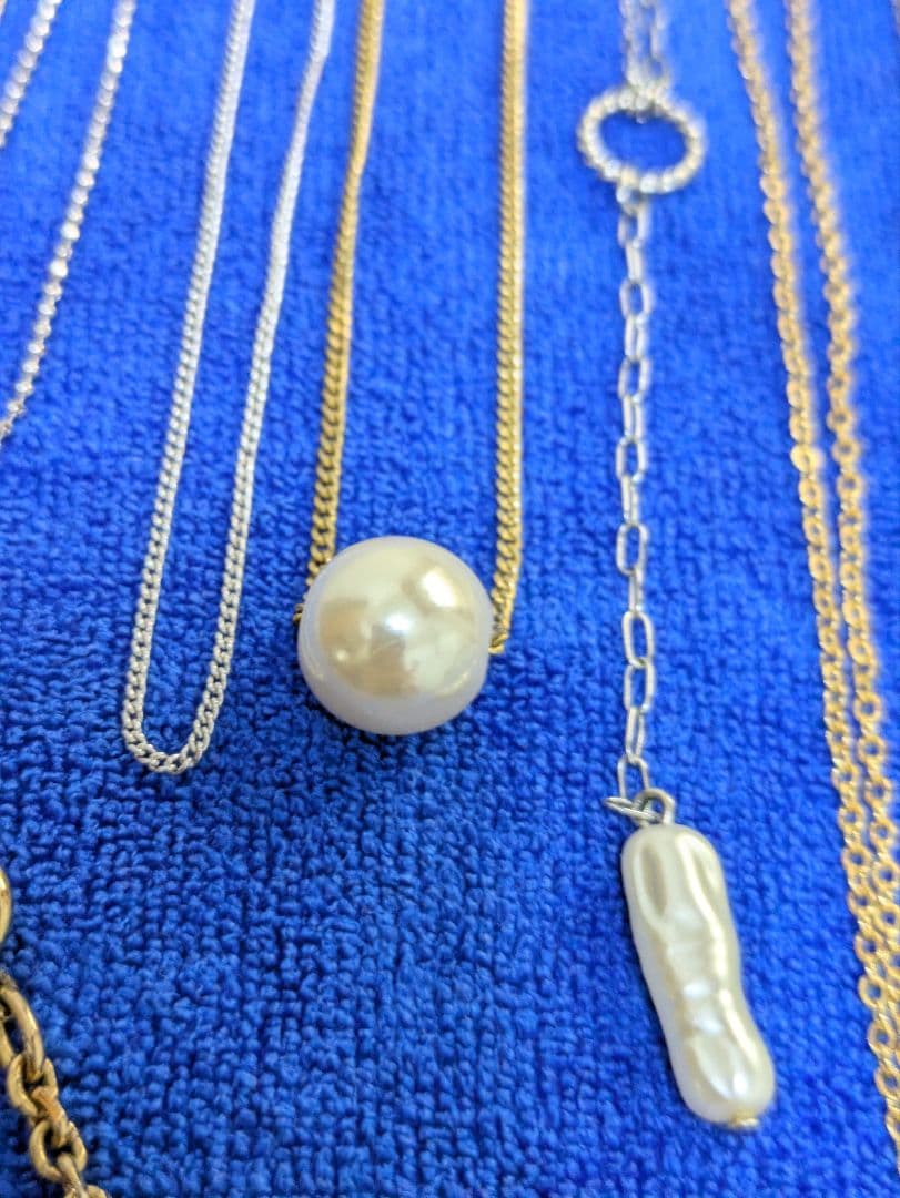 遺品整理 ルイビィトンブレスレットや、ネックレス13個セット