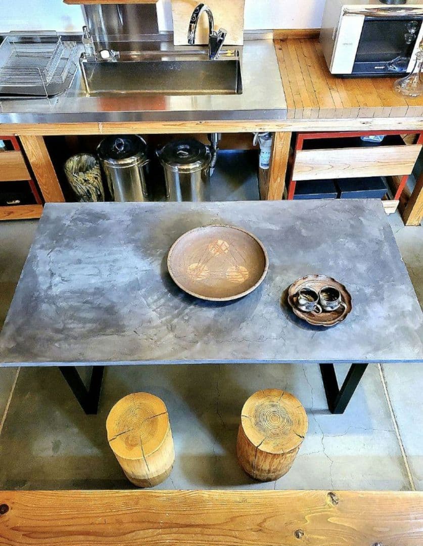 ぴょん モールテックスダイニングテーブル