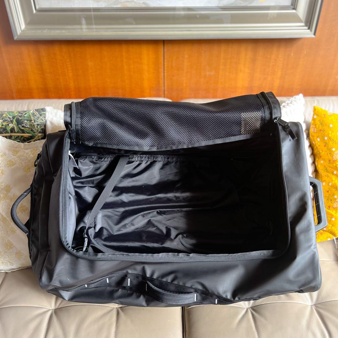 ☆新品タグ付き・未使用品☆ザノースフェイス・キャリーバッグ☆