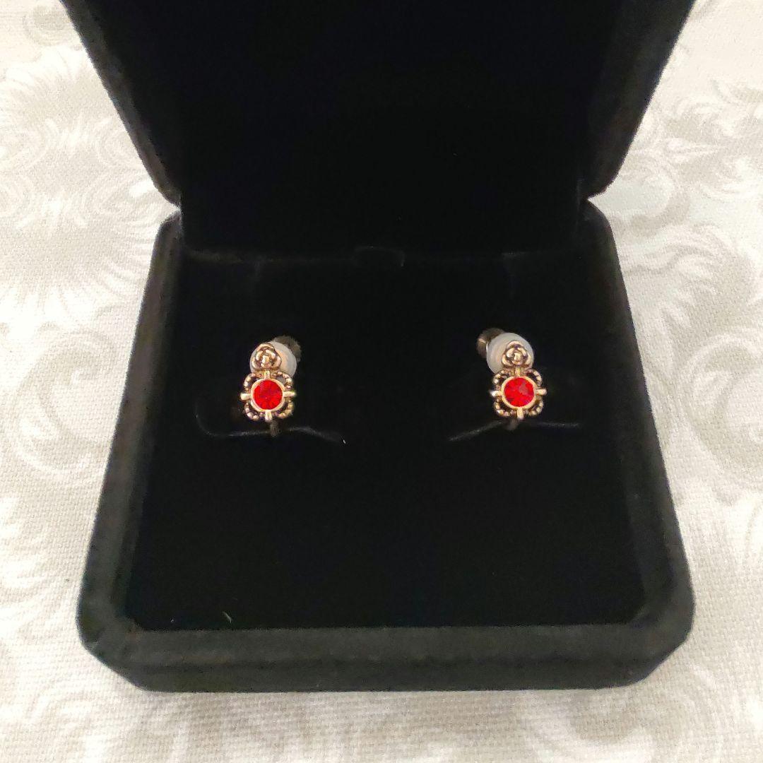 悪魔執事と黒い猫 あくねこ クリスマスプレゼント イヤリング アモン