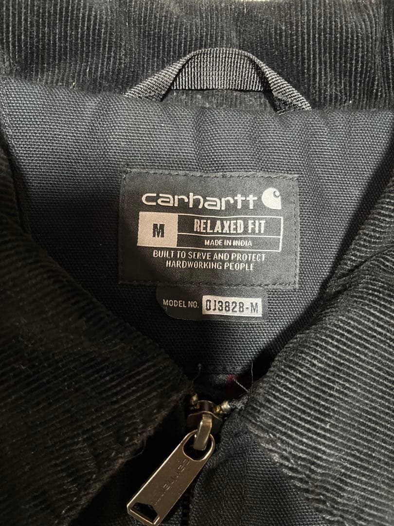 早い者勝ち ブラック デトロイトジャケット ダック地 M カーハート