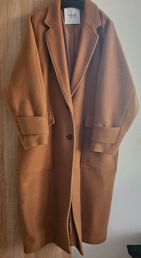 emmiリサイクルウールロングコート