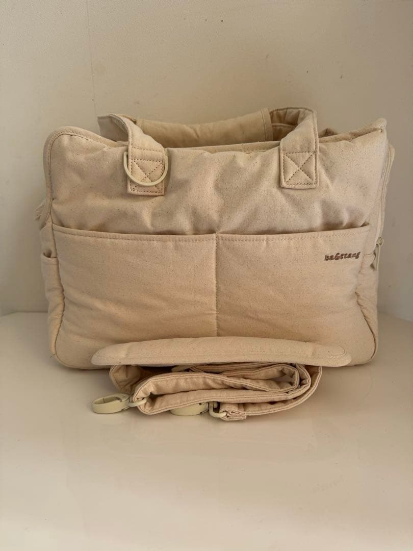 【美品】ba&ttang バエンタン　キャリーバッグ　小型犬