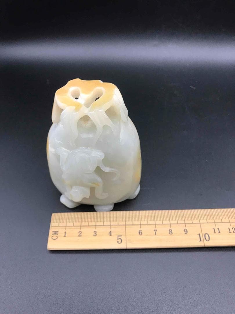 清雍正時代　和田玉 猿と神丹炉和田玉彫り　白玉　古玉石　珍品(F-12)